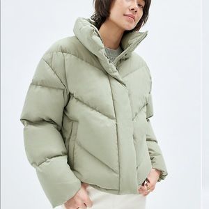 Aritzia Cloud Puff Jacket